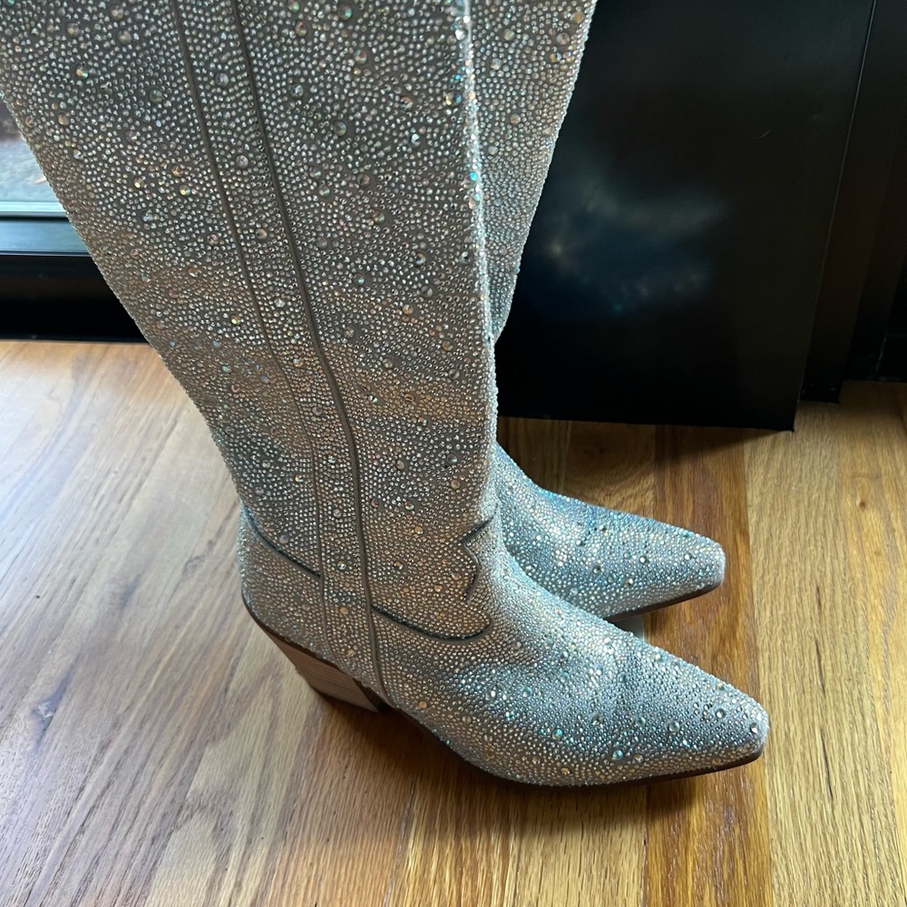 Silver Sparkly/Rhinestone Boots Sz 7